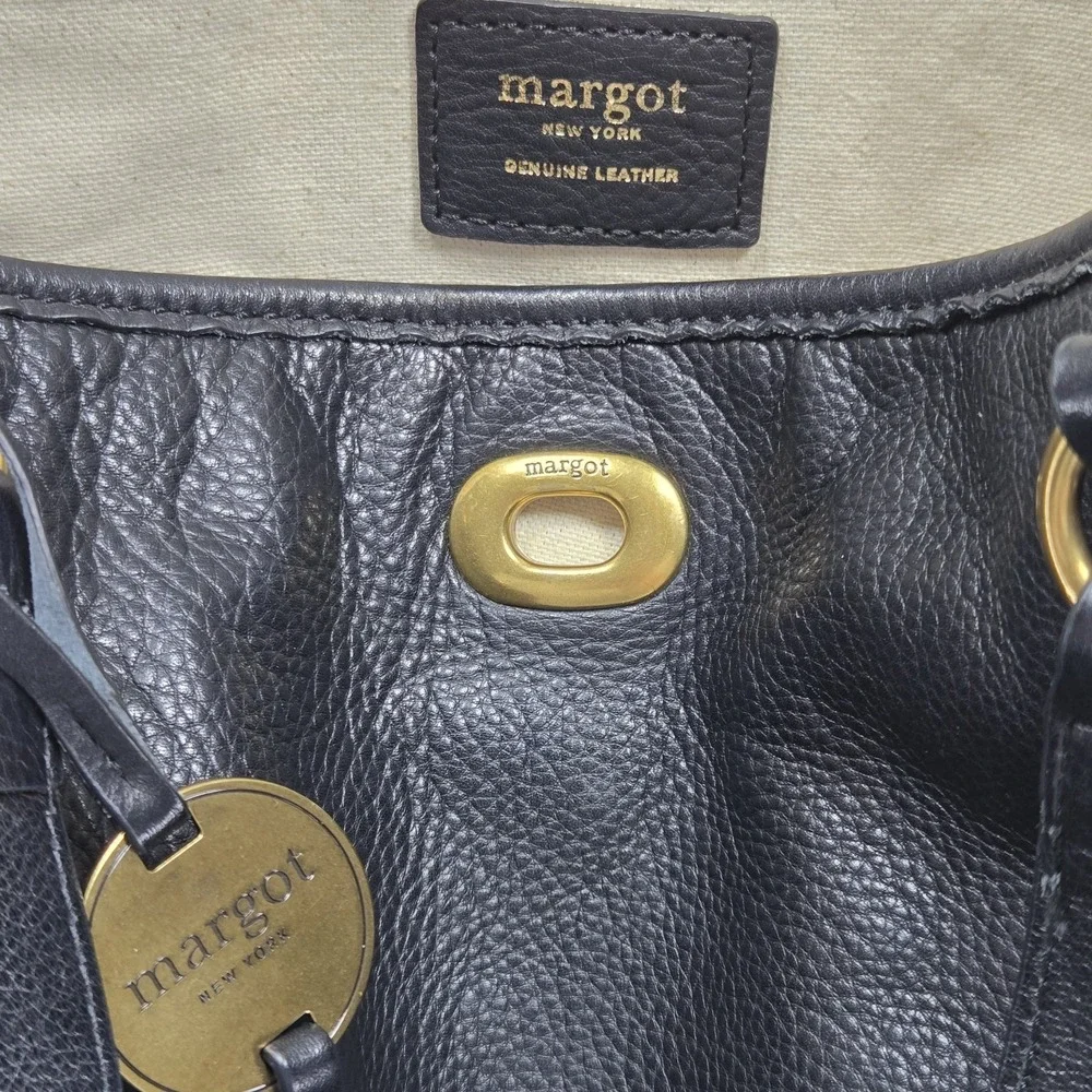 Margo New York Turnlock Hobo Tote Leather And Suede Lined Mixed Media Black